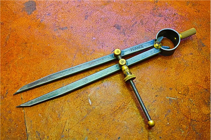 What is a caliper used for discount