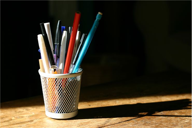 Picture Of Pen And Pencils